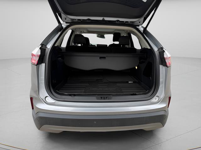 Certified 2022 Ford Edge SEL w/ Convenience Package AWD/4WD image 13