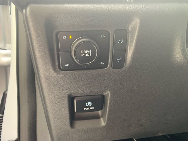 Certified 2025 Ford Expedition Platinum AWD/4WD image 22