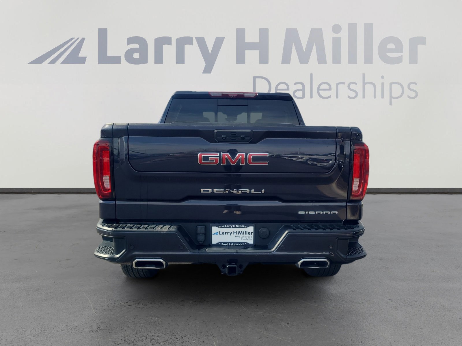 Used 2023 GMC Sierra 1500 Denali w/ Denali Reserve Package image 4