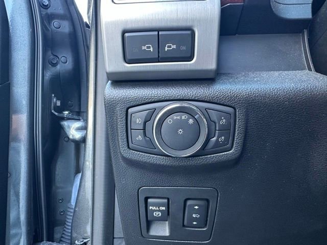 Certified 2020 Ford F150 Platinum w/ Equipment Group 701A Luxury image 26