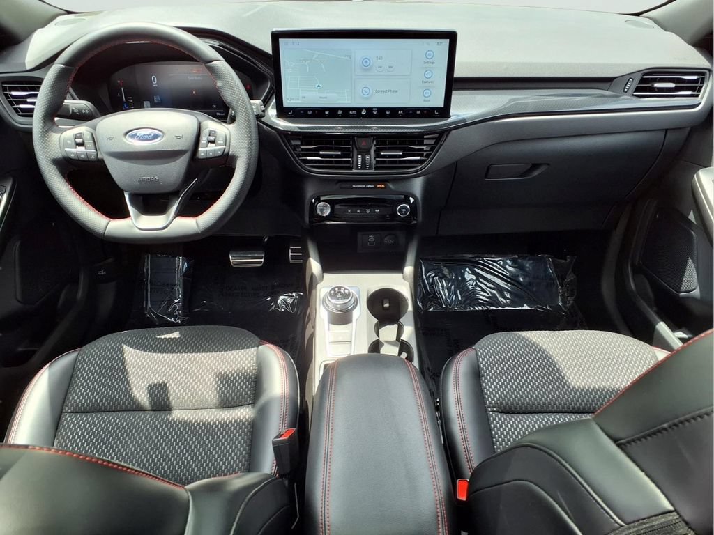 Certified 2024 Ford Escape ST-Line w/ Tech Pack #1 AWD/4WD image 11