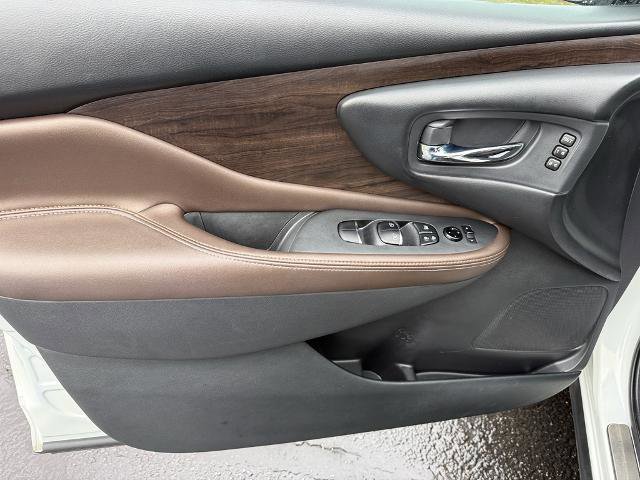 Used 2021 Nissan Murano Platinum w/ Cargo Package image 10