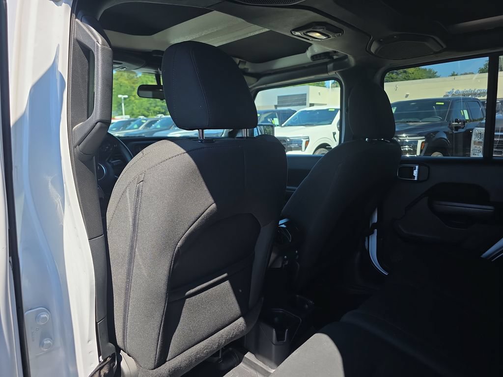 Used 2018 Jeep Wrangler Unlimited Sport S AWD/4WD image 18