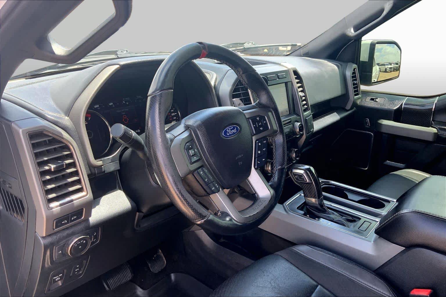Certified 2019 Ford F150 Raptor w/ Equipment Group 802A Luxury AWD/4WD image 18