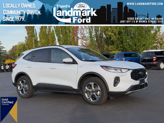 Certified 2025 Ford Escape ST-Line Select AWD/4WD image 1
