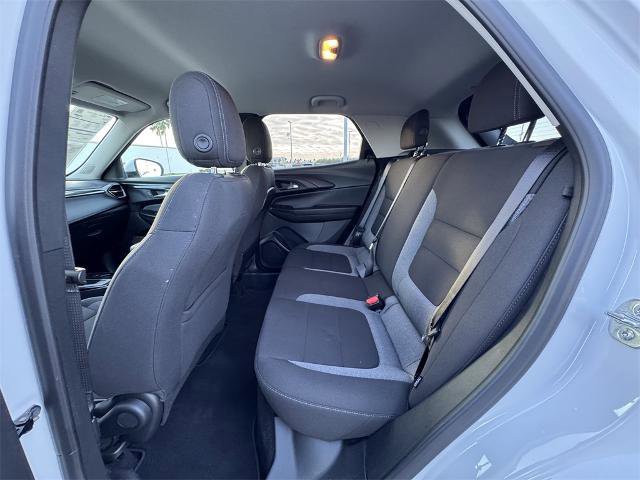 Used 2025 Chevrolet TrailBlazer LT image 14