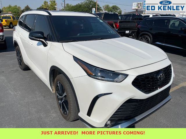 Used 2021 Toyota Highlander XSE