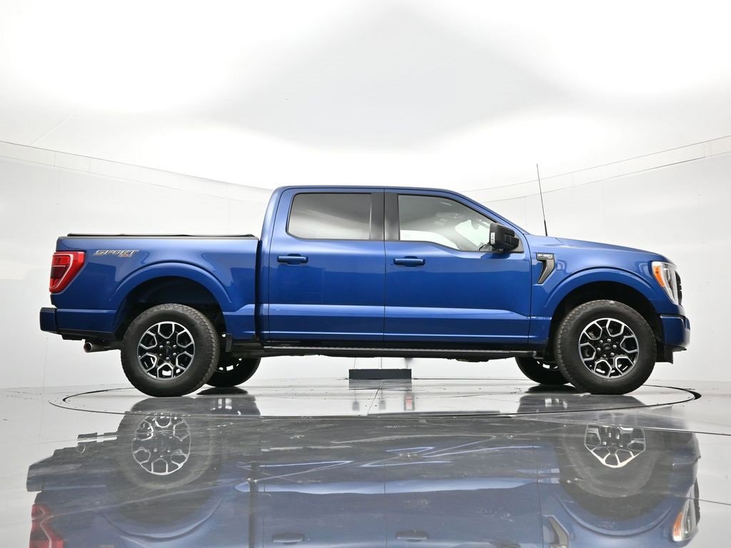 Certified 2022 Ford F150 XLT w/ Equipment Group 302A High image 18