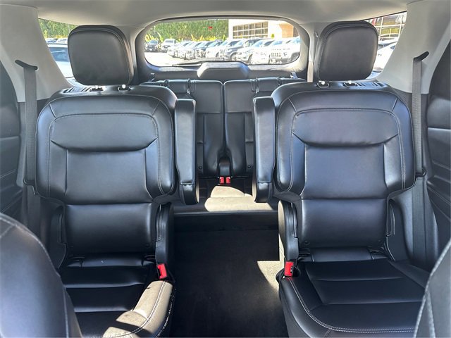 Certified 2022 Ford Explorer XLT w/ Equipment Group 202A image 18