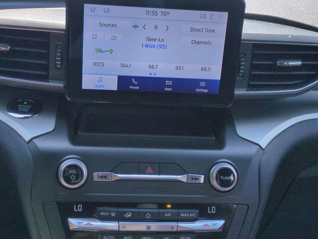Certified 2020 Ford Explorer XLT w/ Equipment Group 202A RWD image 23