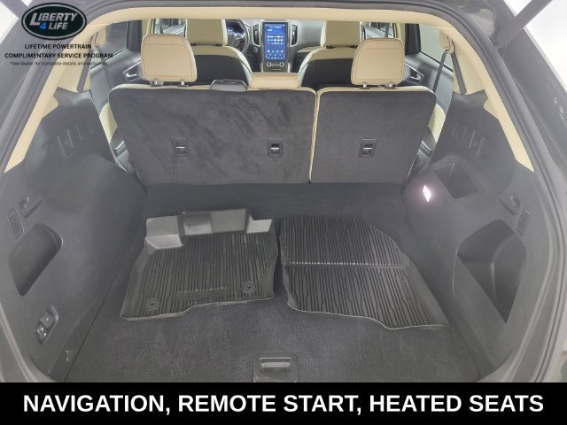 Certified 2024 Ford Edge SEL w/ Convenience Package AWD/4WD image 16