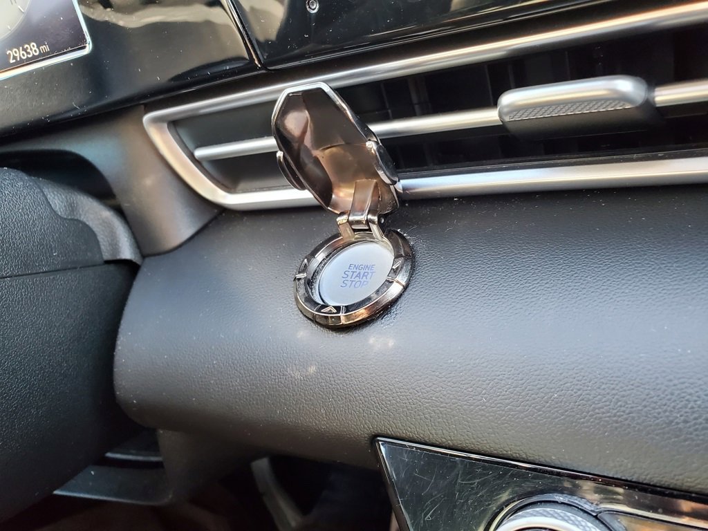 Used 2022 Hyundai Elantra SEL w/ Convenience + Premium Package image 26