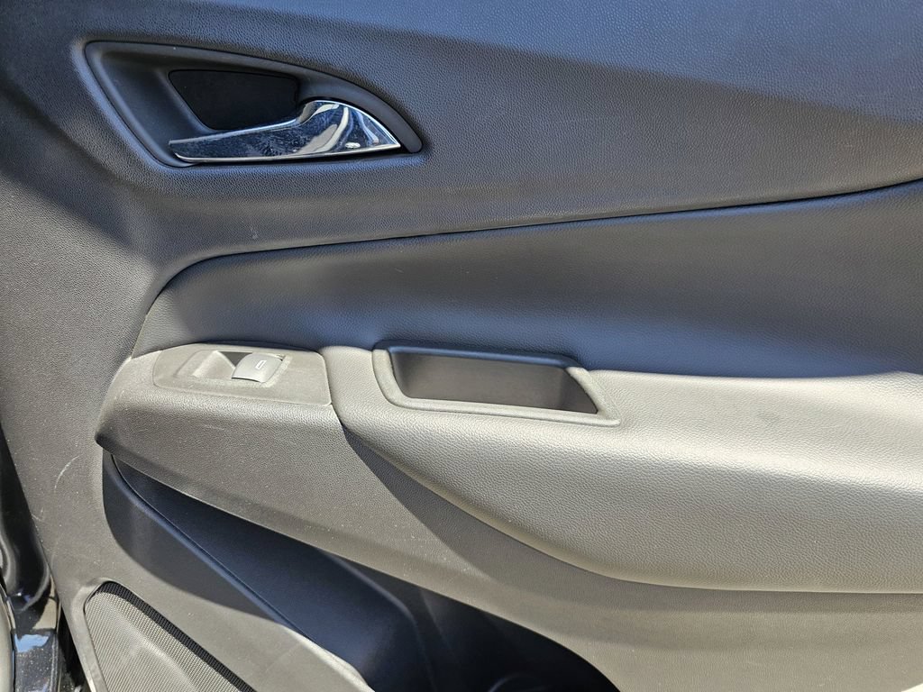Used 2019 Chevrolet Equinox LT FWD image 13