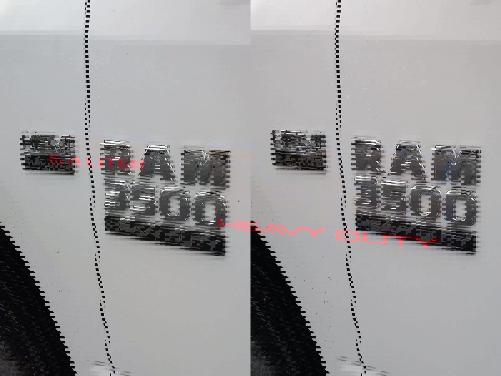 Used 2018 RAM 3500 Tradesman w/ Chrome Appearance Group image 13