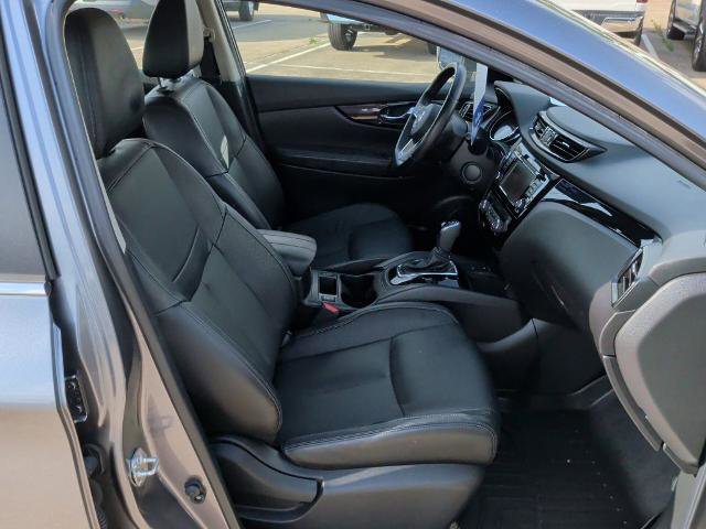 Used 2021 Nissan Rogue Sport SL FWD image 17