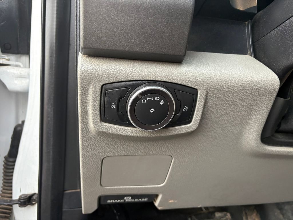 Certified 2017 Ford F550 4x4 Crew Cab Super Duty image 15