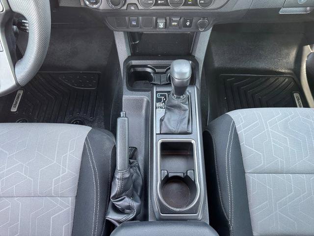 Used 2023 Toyota Tacoma TRD Off-Road AWD/4WD image 11
