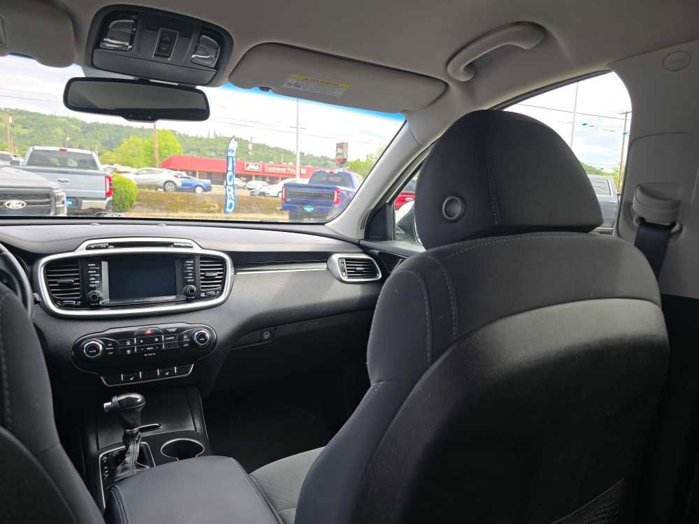 Used 2018 Kia Sorento LX w/ LX V6 Convenience Package AWD/4WD image 14