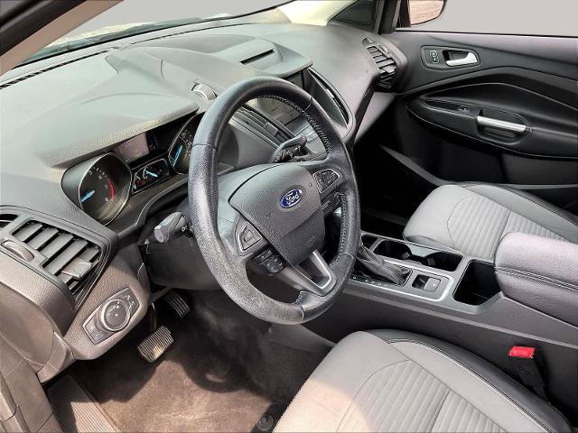 Certified 2018 Ford Escape SE w/ SE Sport Appearance Package AWD/4WD image 19