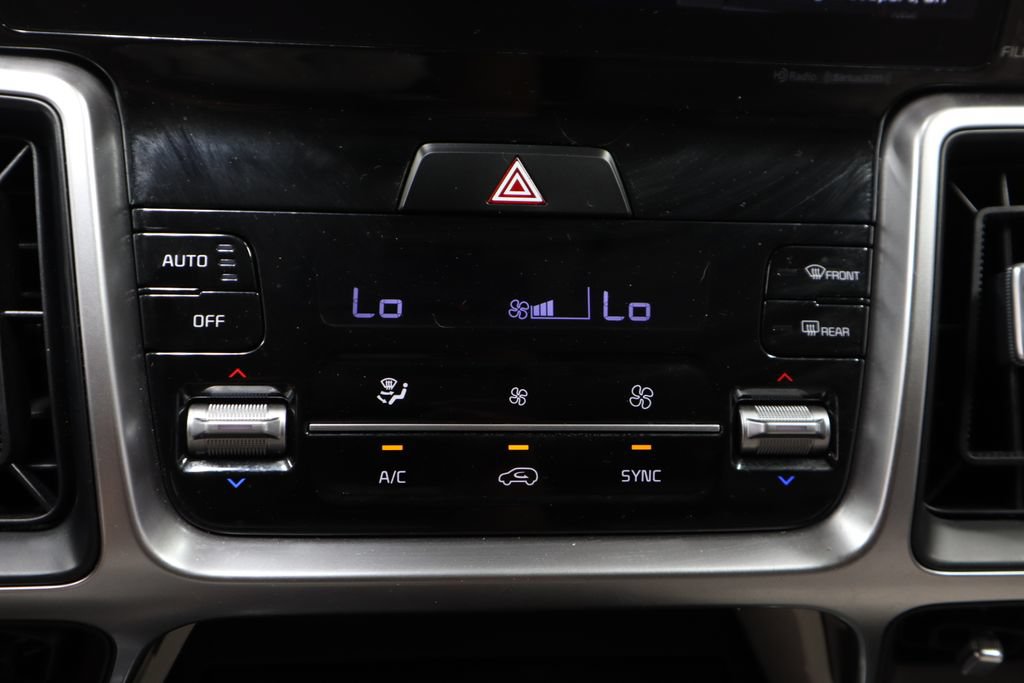 Used 2023 Kia Sorento X-Line EX AWD/4WD image 31