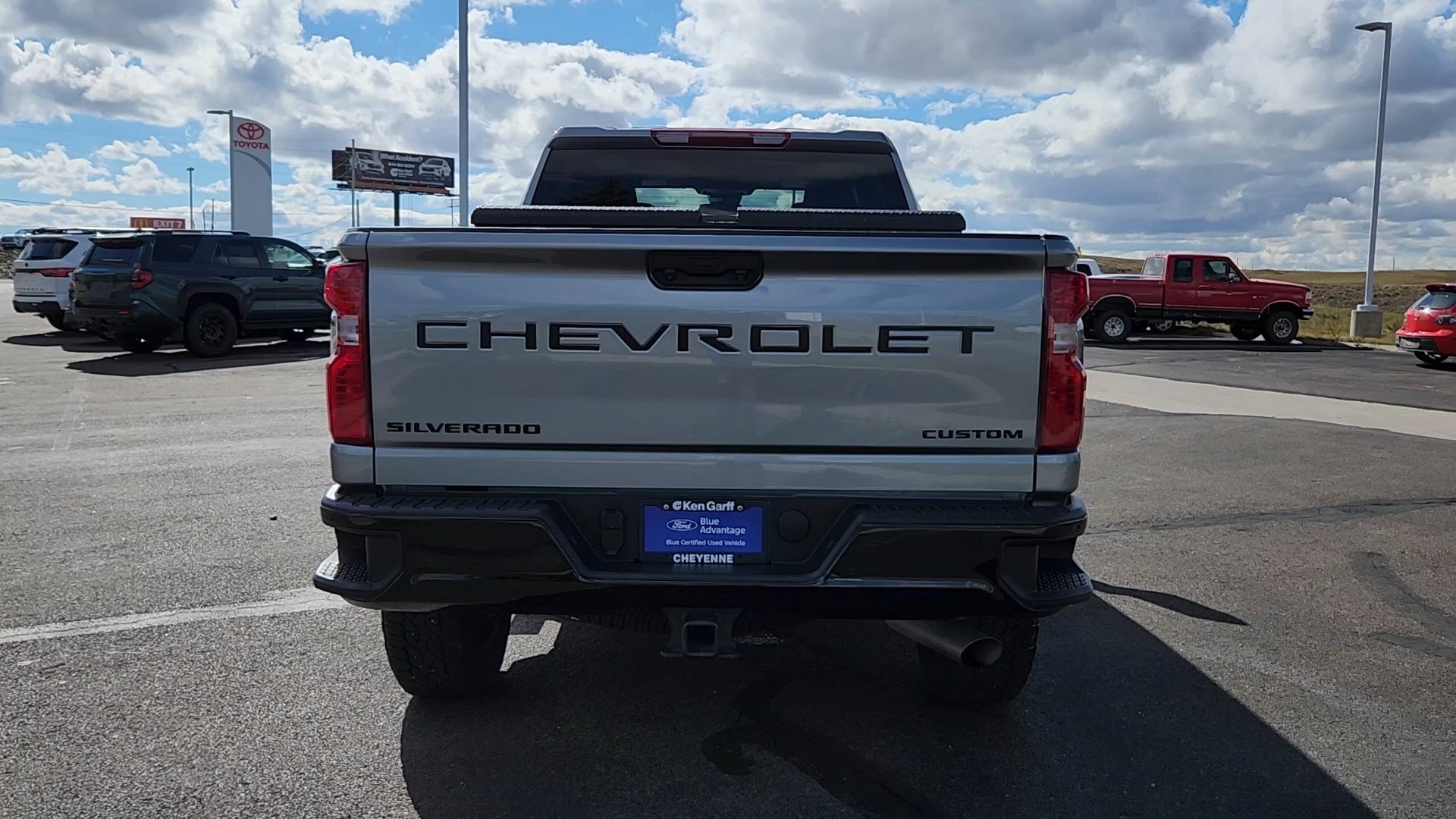 Used 2025 Chevrolet Silverado 2500 Custom w/ Custom Convenience Package AWD/4WD image 20