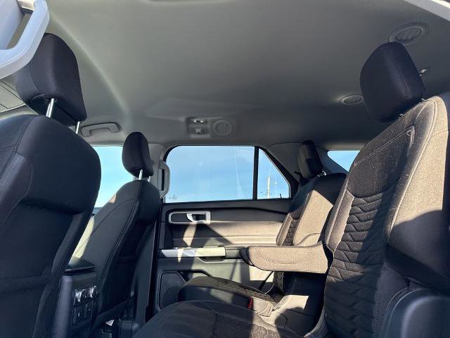 Certified 2021 Ford Explorer XLT w/ Class III Trailer Tow Package image 32