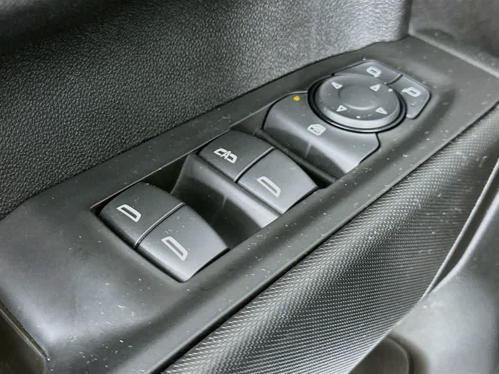 Used 2023 Chevrolet Silverado 1500 Custom RWD image 28