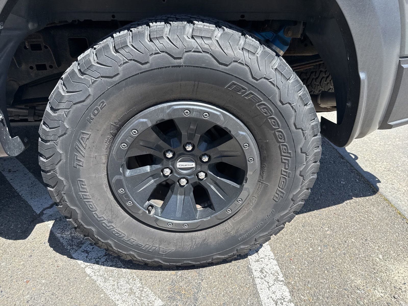 Certified 2018 Ford F150 Raptor w/ Equipment Group 802A Luxury AWD/4WD image 17