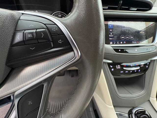 Used 2021 Cadillac XT5 Premium Luxury w/ LPO, Floor Liner Package AWD/4WD image 16