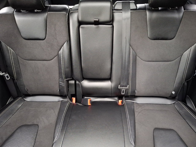 Certified 2019 Ford Edge ST w/ Convenience Package AWD/4WD image 19