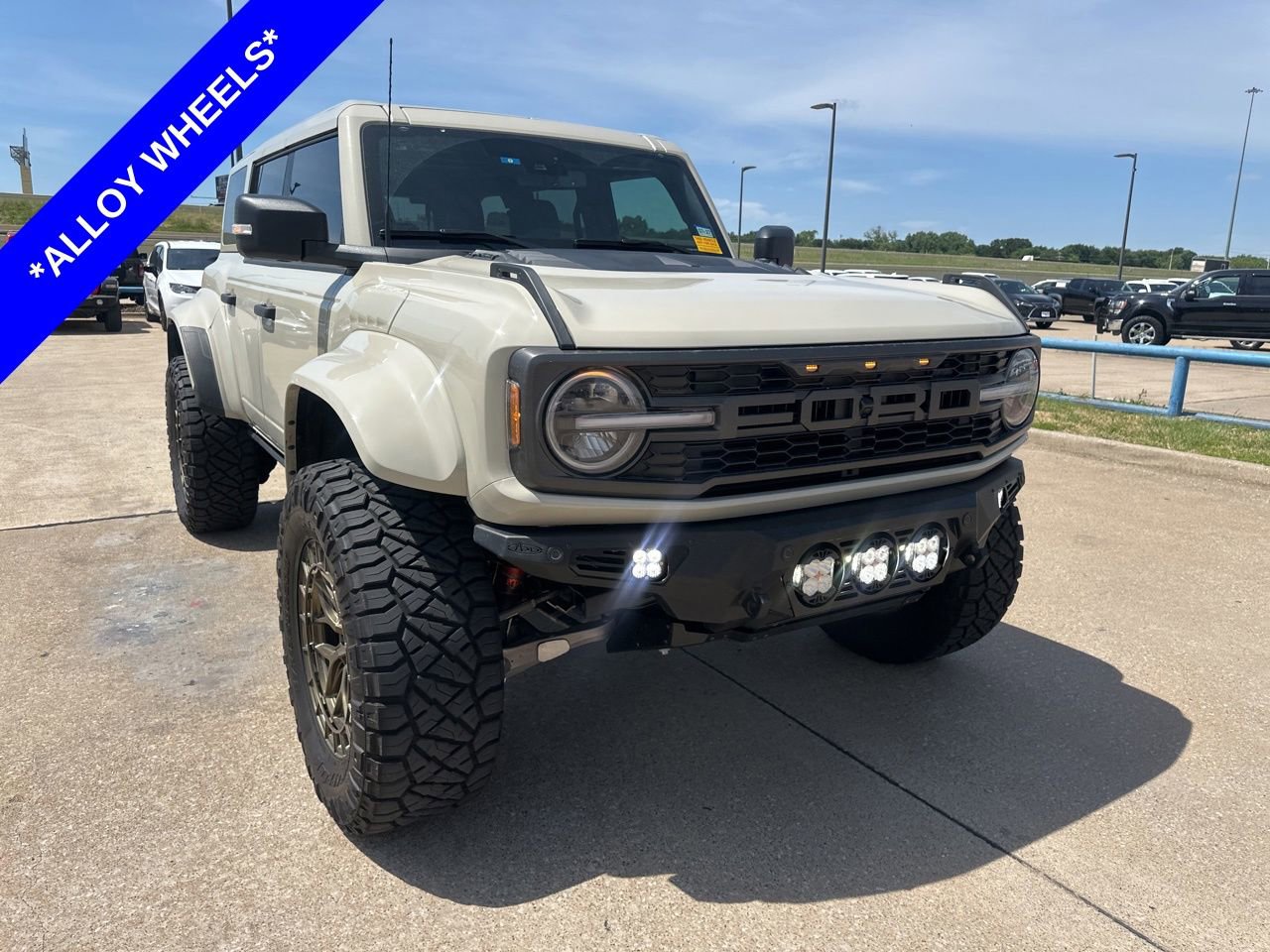 Certified 2025 Ford Bronco Raptor w/ Interior Carbon Fiber Pack AWD/4WD image 3