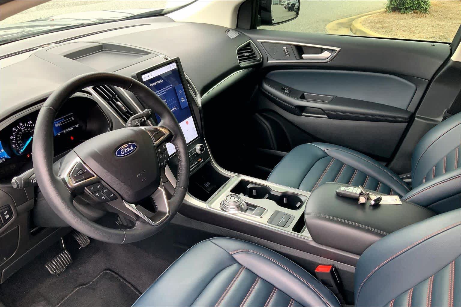 Certified 2024 Ford Edge SEL w/ Sport Appearance Package AWD/4WD image 15