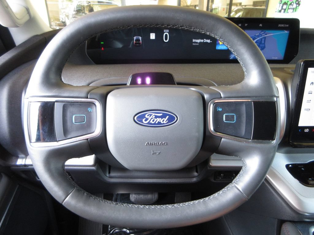Certified 2025 Ford Expedition Max Active RWD image 15