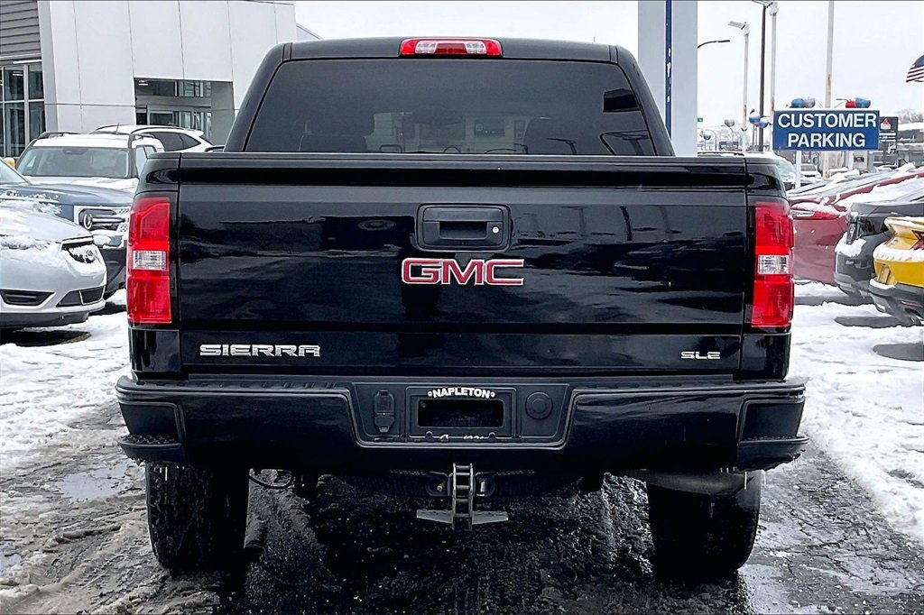 Used 2018 GMC Sierra 1500 SLE w/ SLE Value Package image 3