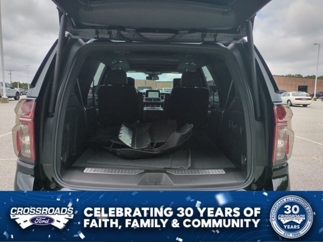 Used 2023 Chevrolet Tahoe Z71 w/ Luxury Package AWD/4WD image 35
