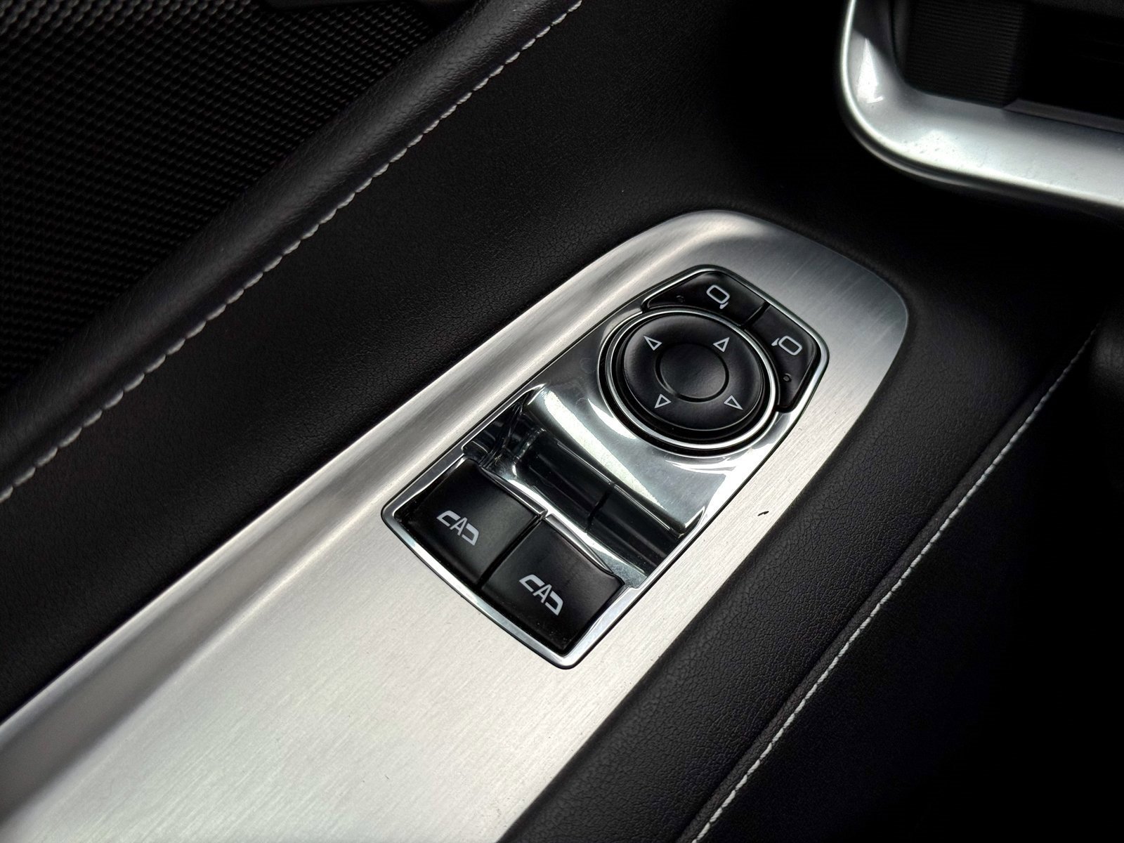 Used 2023 Chevrolet Corvette Stingray Coupe w/ 1LT image 29