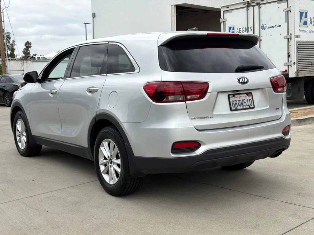 Used 2020 Kia Sorento LX FWD image 10