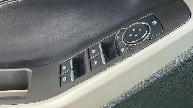 Certified 2024 Ford Explorer XLT image 23