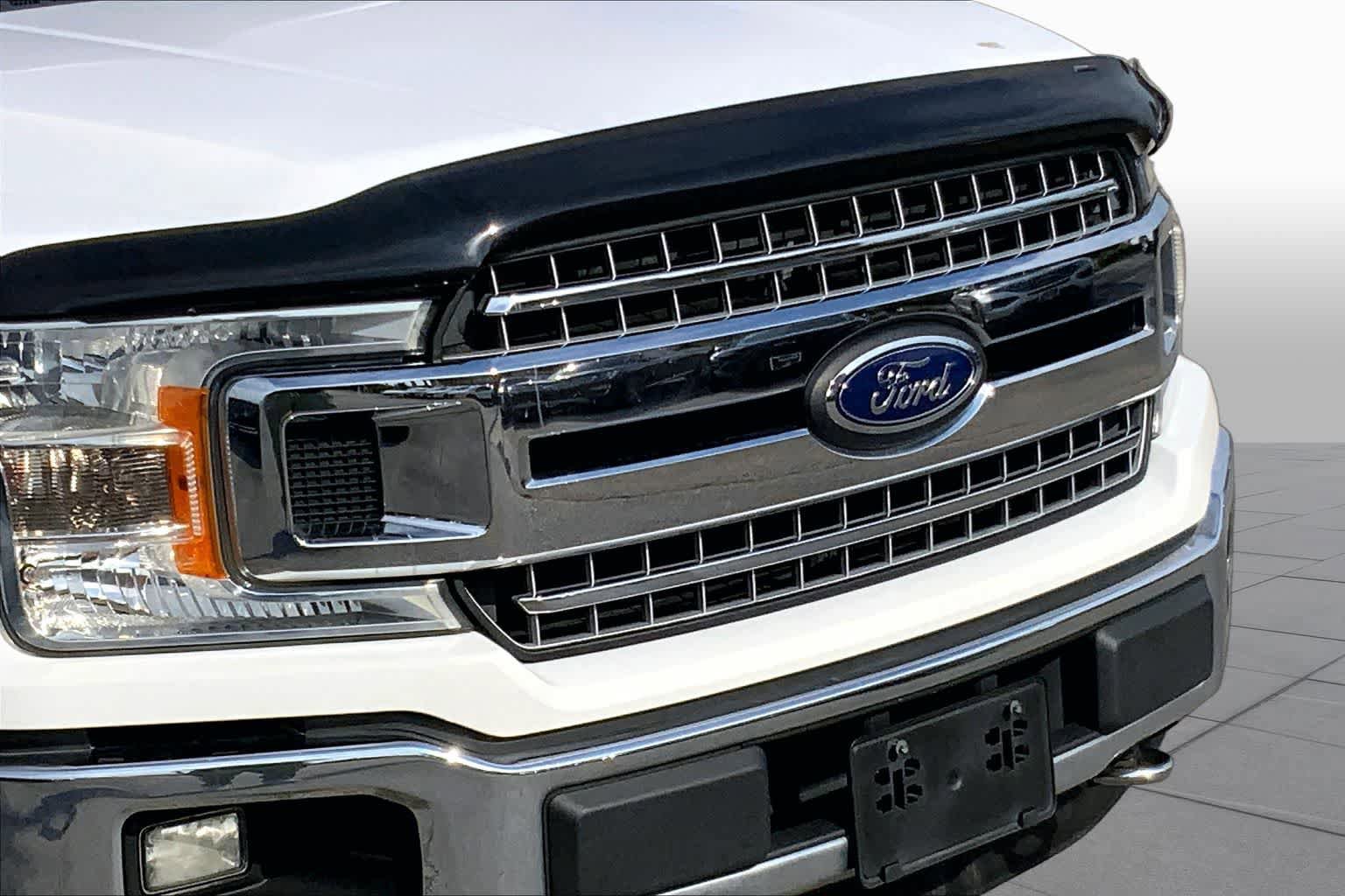 Certified 2018 Ford F150 XLT w/ Equipment Group 302A Luxury AWD/4WD image 26