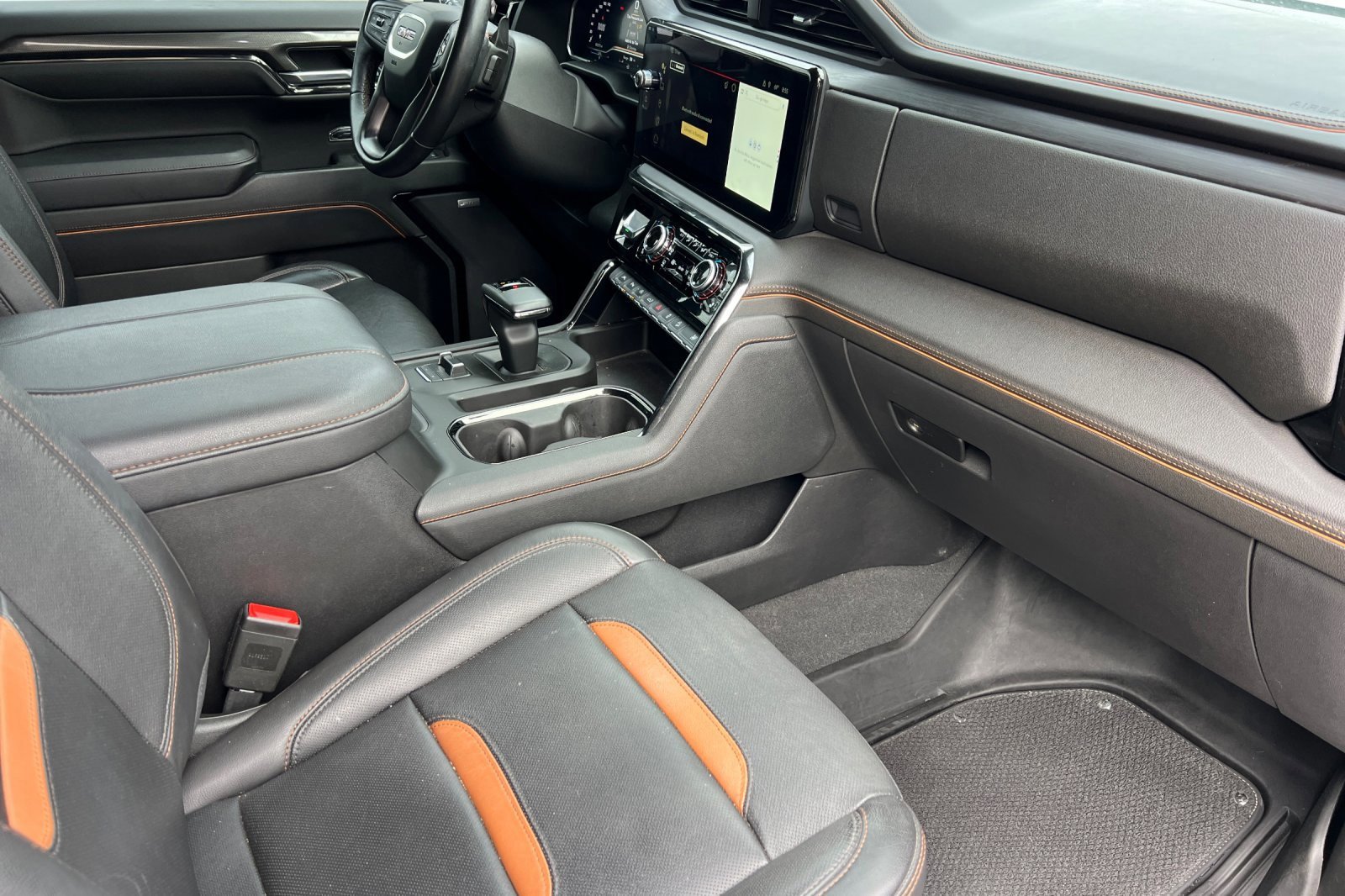 Used 2023 GMC Sierra 1500 AT4 image 16