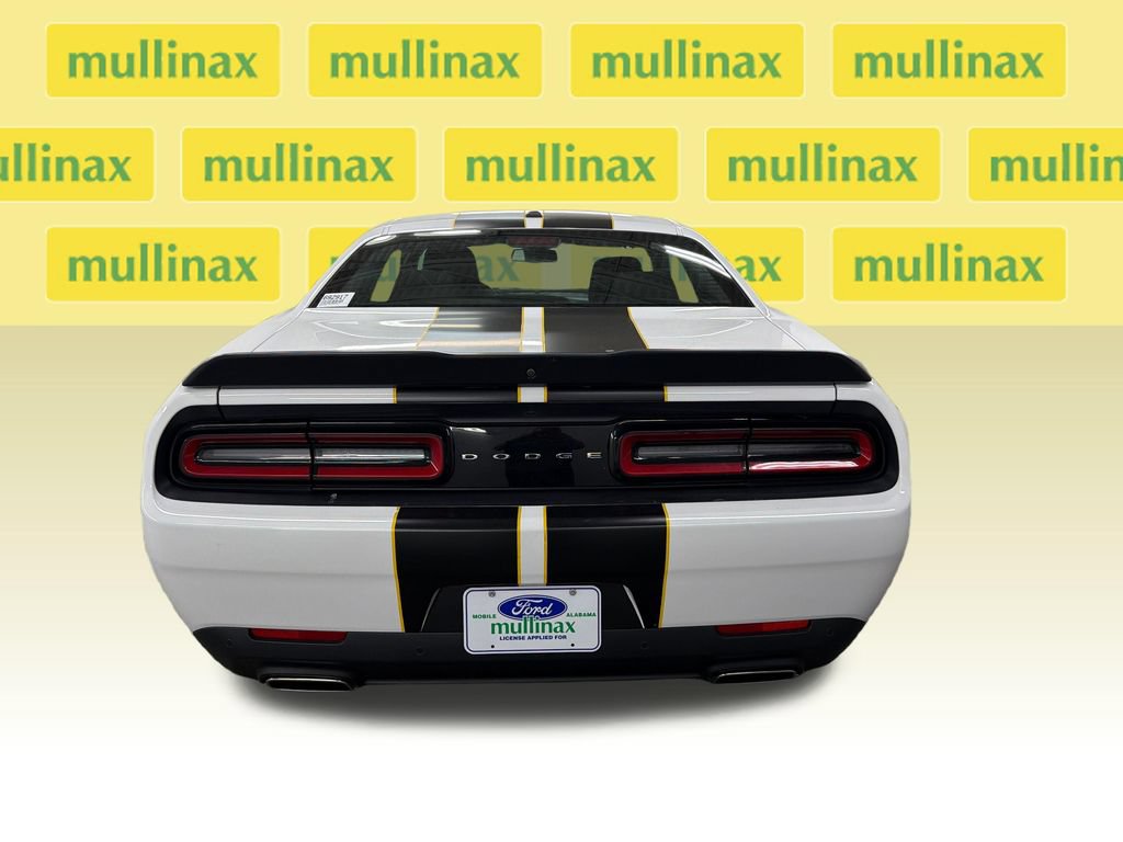 Used 2023 Dodge Challenger GT RWD image 7