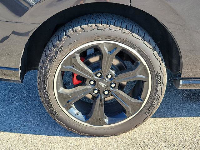 Certified 2022 Ford Expedition Limited image 5