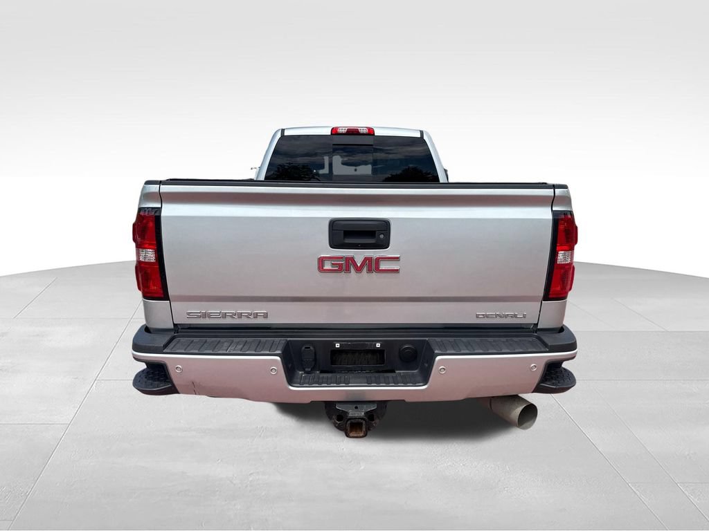 Used 2019 GMC Sierra 2500 Denali w/ Duramax Plus Package AWD/4WD image 6
