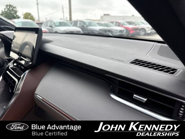 Used 2022 Toyota Venza Limited w/ Advanced Technology Package AWD/4WD image 27