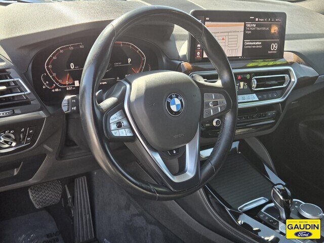Used 2023 BMW X4 xDrive30i w/ Parking Assistance Package AWD/4WD image 19