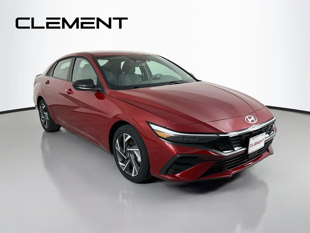 Used 2025 Hyundai Elantra SEL FWD image 5
