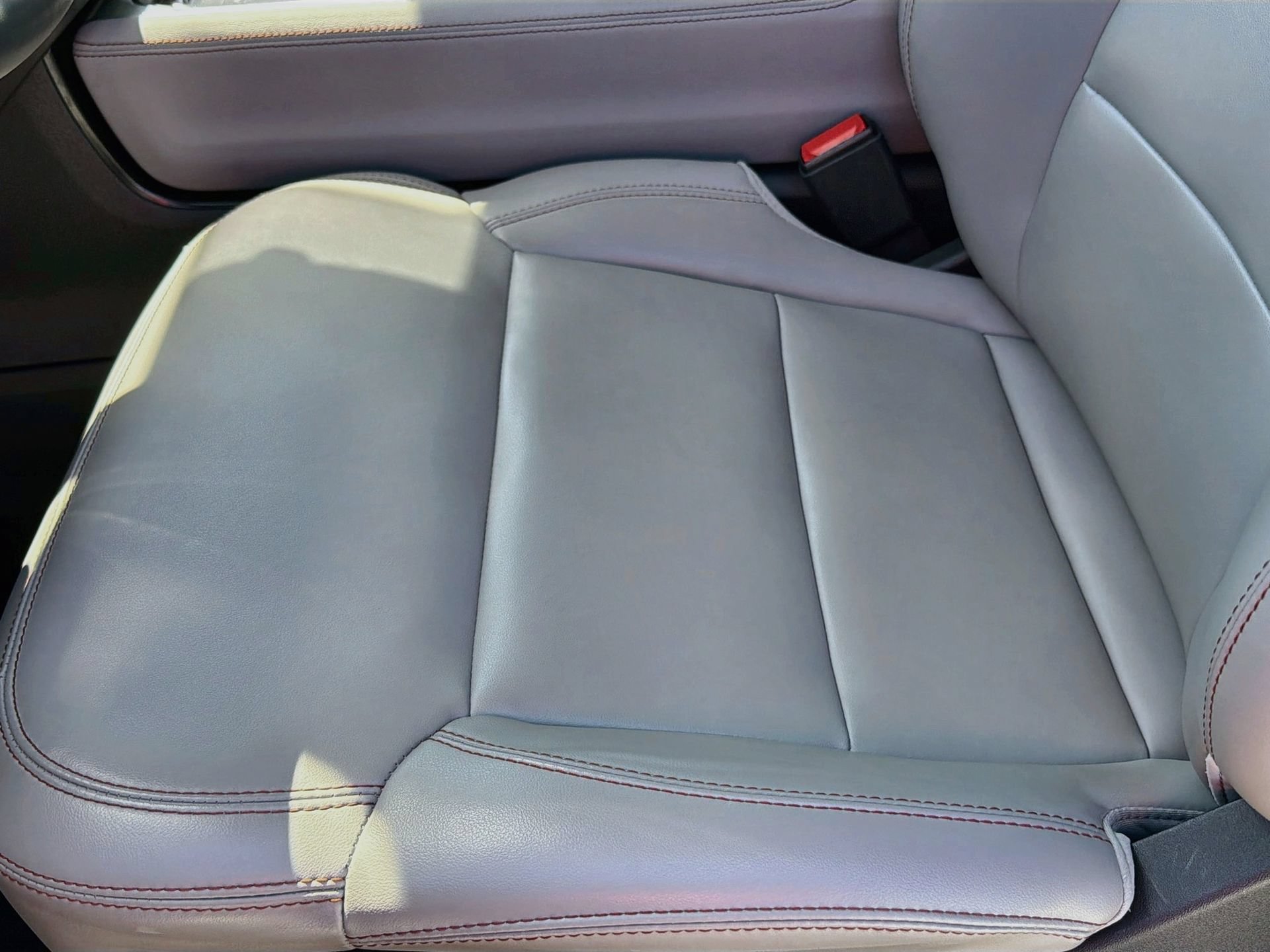 Certified 2025 Ford Expedition Active RWD image 20