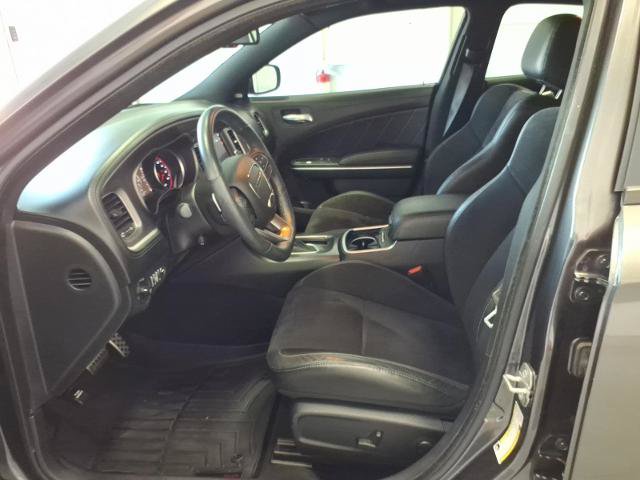 Used 2022 Dodge Charger R/T w/ Plus Group RWD image 11
