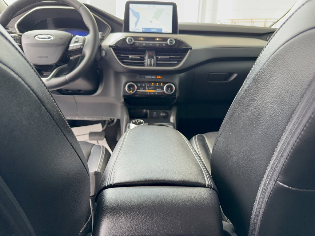 Certified 2022 Ford Escape SEL w/ Technology Package FWD image 27