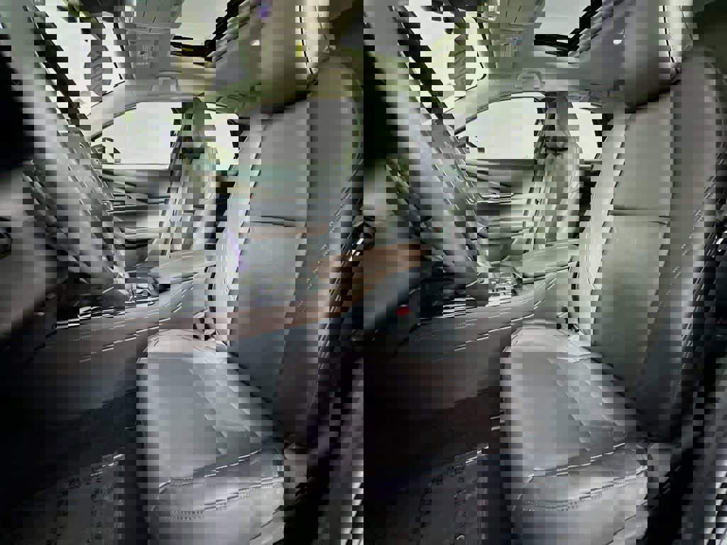 Used 2021 MAZDA CX-30 FWD 2.5 S w/ Premium Package image 12